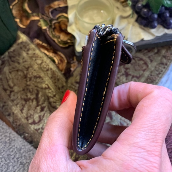 SOLD⛔️Authentic COACH Coated canvas/smooth leather leopard zip card/ID/Keychain - Picture 5 of 8